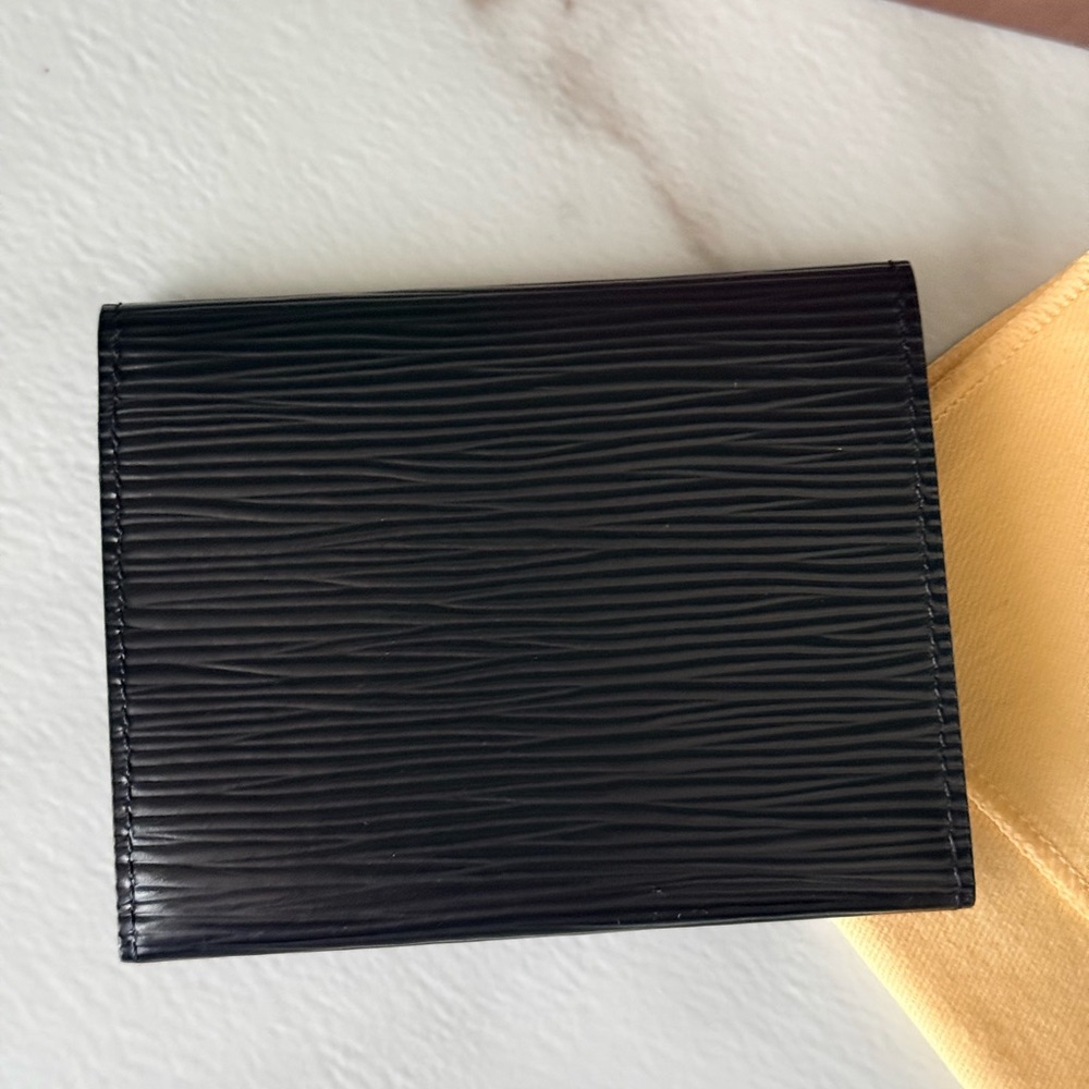 Louis Vuitton Black Epi Leather Small Cardholder Wallet - Picture 3 of 9